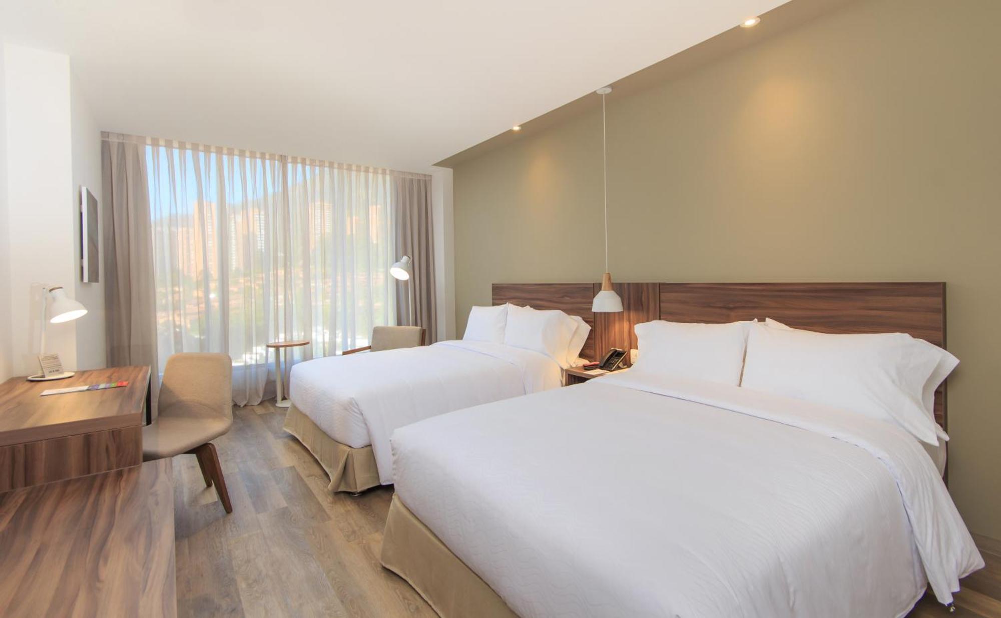 Novotel Medellin El Tesoro Dış mekan fotoğraf A room at the hotel