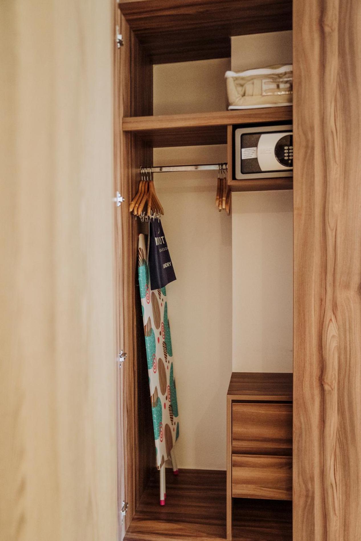 Novotel Medellin El Tesoro Dış mekan fotoğraf A wardrobe